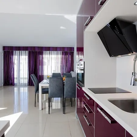 San Eugenio De Lux Ap 312 * أذيخي